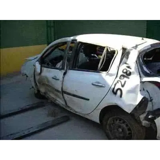 RENAULT CLIO III '2005 1.5 DCI DIESEL BLANCO