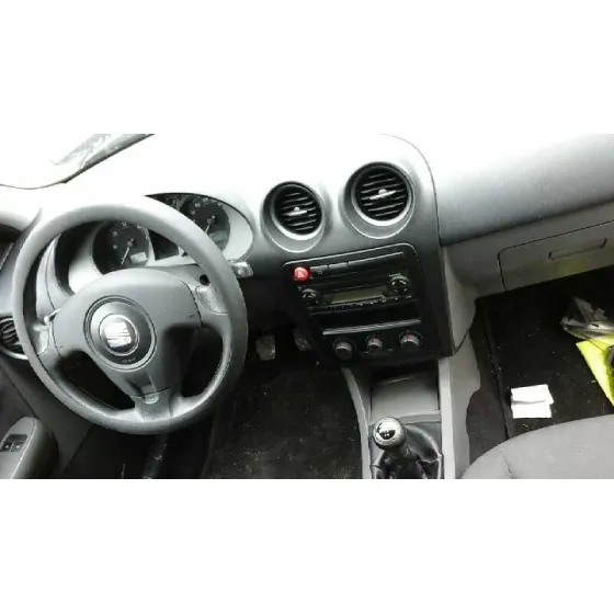SEAT IBIZA (6L1) '2007 REFERENCE NEGRO