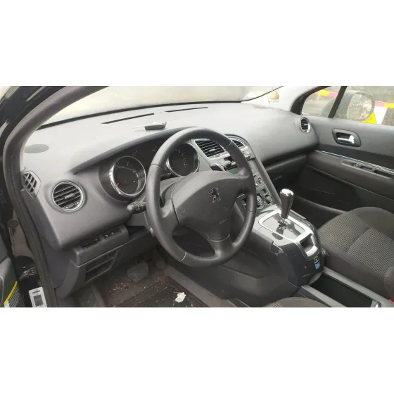 Peugeot 5008 (0U_, 0E_) 2010