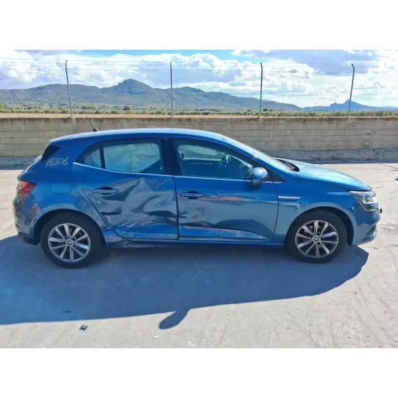Renault MEGANE IV HATCHBACK (B9A/M/N_) 2015
