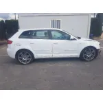 AUDI A3 SPORTBACK (8P) '2009 2.0 TDI AMBIENTE BLANCO