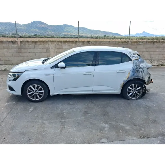 Renault MEGANE IV HATCHBACK (B9A/M/N_) 2015