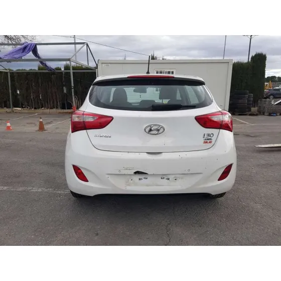 HYUNDAI I30 (GD) '2013 CLASSIC BLANCO