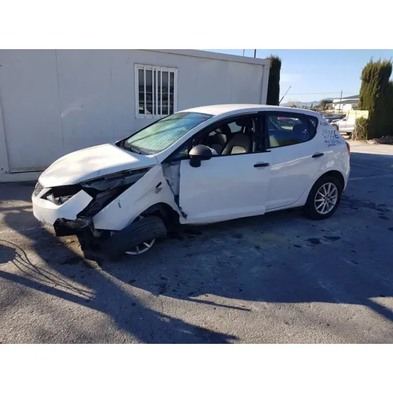 SEAT IBIZA (6J5) '2013 REFERENCE BLANCO