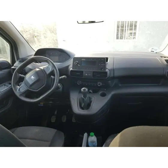 PEUGEOT RIFTER '2020 ACCESS STANDARD BLANCO