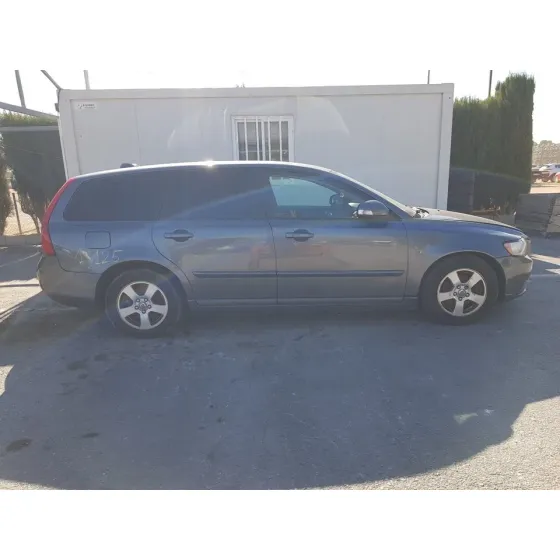 VOLVO V50 FAMILIAR '2010 1.6 D DRIVE KINETIC GRIS OSCURO