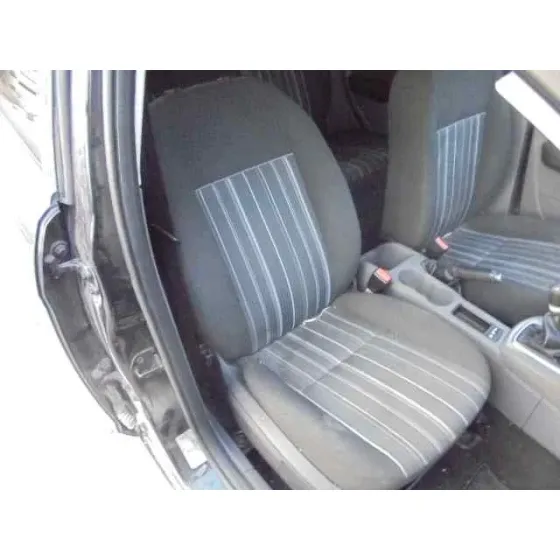 FORD FOCUS TURNIER (CB4) '2010 TREND NEGRO