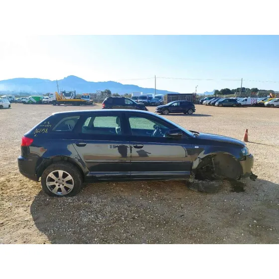 AUDI A3 SPORTBACK (8P) '2004 AMBIENTE NEGRO