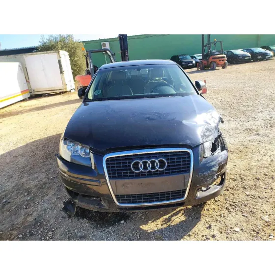 AUDI A3 SPORTBACK (8P) '2004 AMBIENTE NEGRO