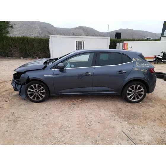 Renault MEGANE IV HATCHBACK (B9A/M/N_) 2015