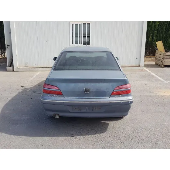 PEUGEOT 406 BERLINA (S1/S2) '2000 SRDT AZUL CLARO