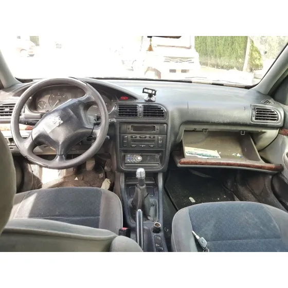 PEUGEOT 406 BERLINA (S1/S2) '2000 SRDT AZUL CLARO