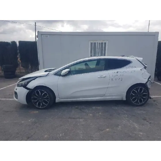 KIA PRO_CEE'D ( ) '2014 GT BLANCO