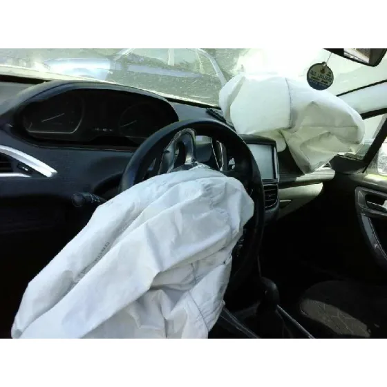 PEUGEOT 2008 (--.2013->) '2018 STYLE BLANCO