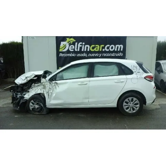 HYUNDAI I30 (PD) '2017 KLASS BLANCO