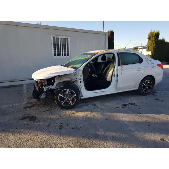 CITROEN C-ELYSEE '2017 SHINE BLANCO
