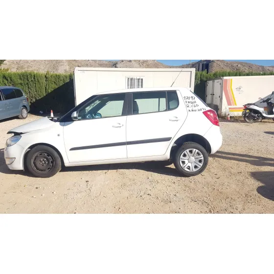 Skoda FABIA II (542) 2011