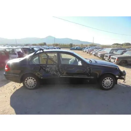 MERCEDES CLASE E (W211) BERLINA '2005 E 350 (211.056) NEGRO