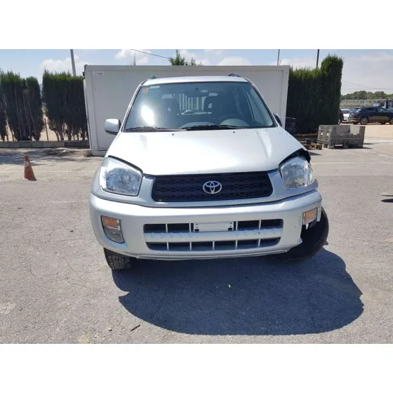 TOYOTA RAV 4 (A2) '2002 2.0 LUNA 4X4 GRIS