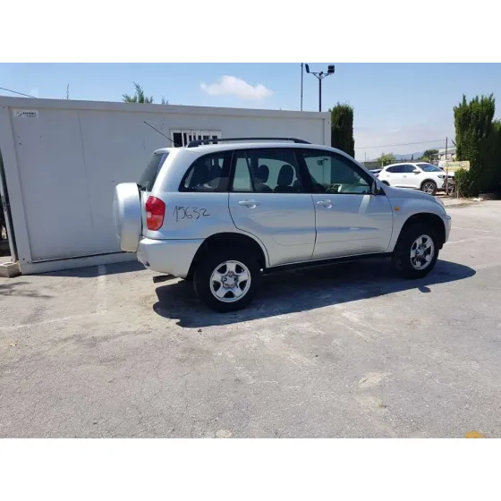 TOYOTA RAV 4 (A2) '2002 2.0 LUNA 4X4 GRIS
