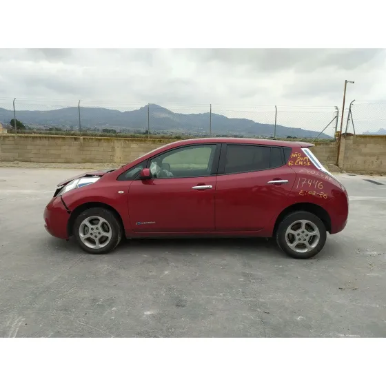 Nissan LEAF (ZE0) 2010