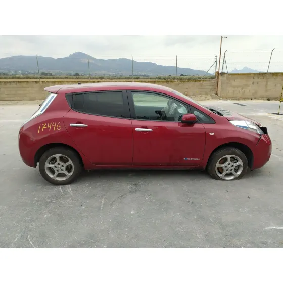 Nissan LEAF (ZE0) 2010