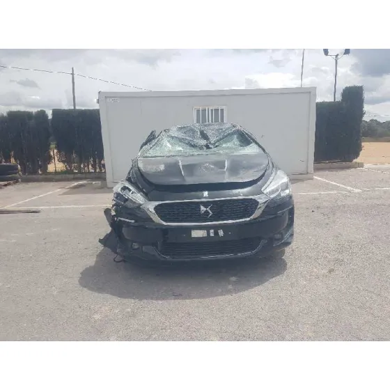 DS 5 '2017 BASIS NEGRO