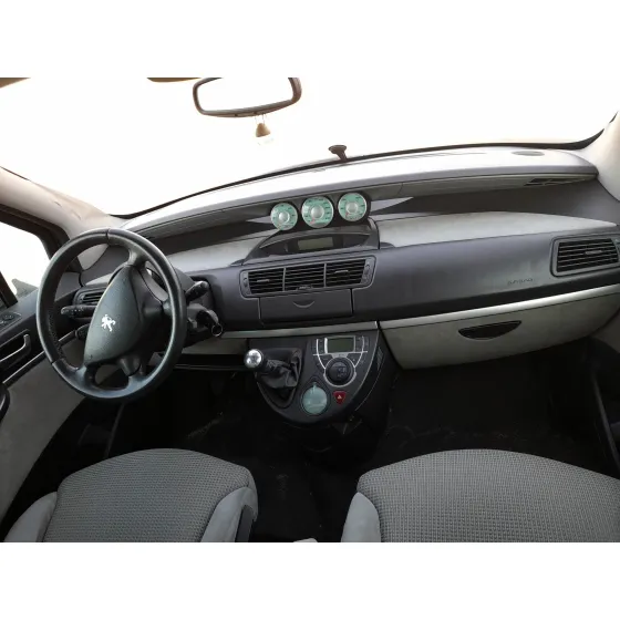 Peugeot 807 (EB_) 2002