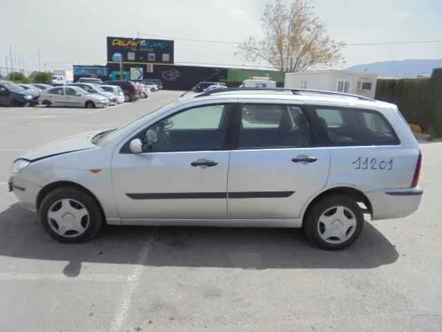 FORD FOCUS TURNIER (CAK) '2003 AMBIENTE GRIS