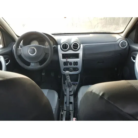 DACIA SANDERO '2009 BASICO AZUL