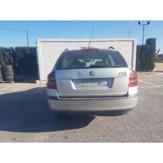 SKODA OCTAVIA COMBI (1Z5) '2005 ELEGANCE GRIS