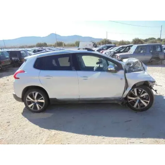 PEUGEOT 2008 (--.2013->) '2015 ALLURE BLANCO