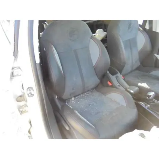 PEUGEOT 2008 (--.2013->) '2015 ALLURE BLANCO