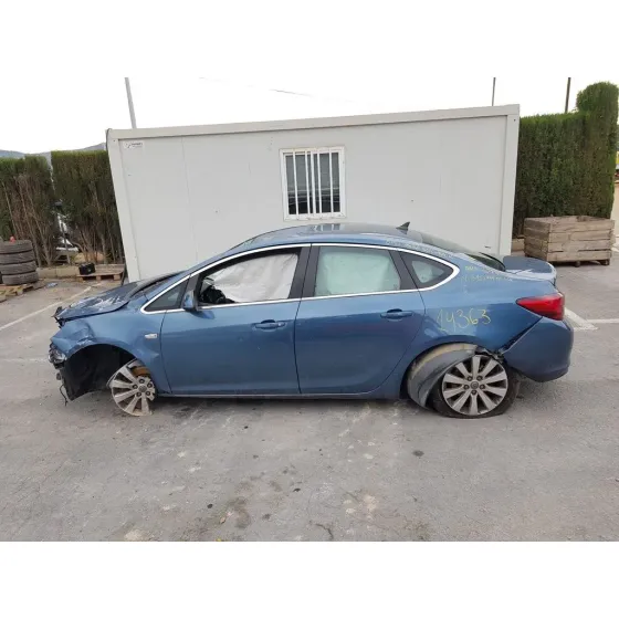 OPEL ASTRA J LIM. 4TÜRIG '2015 BUSINESS AZUL