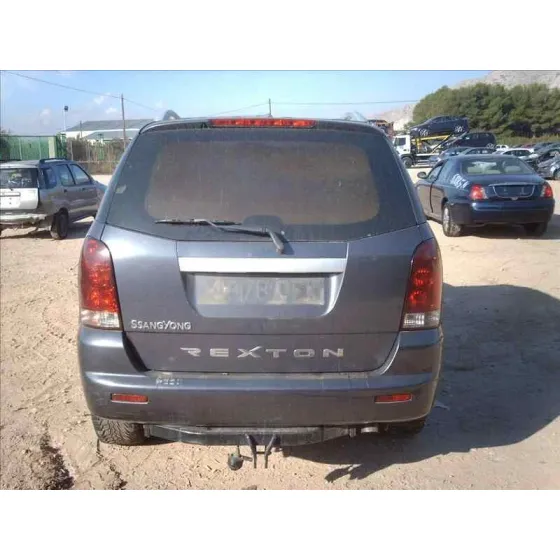 SSANGYONG REXTON '2003 RX 270 FULL GRIS OSCURO