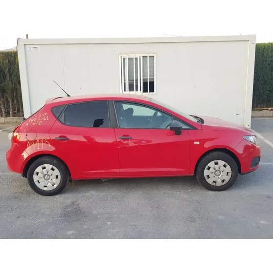 SEAT IBIZA (6J5) '2011 EMOCION ROJO