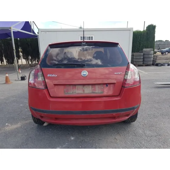 FIAT STILO (192) '2006 1.9 120 DYNAMIC MULTIJET ROJO