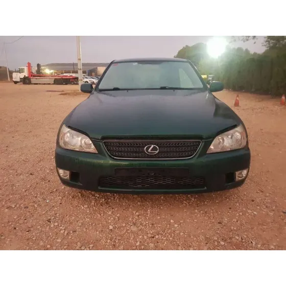 LEXUS IS200 (GXE10) '1998 2.0 VERDE