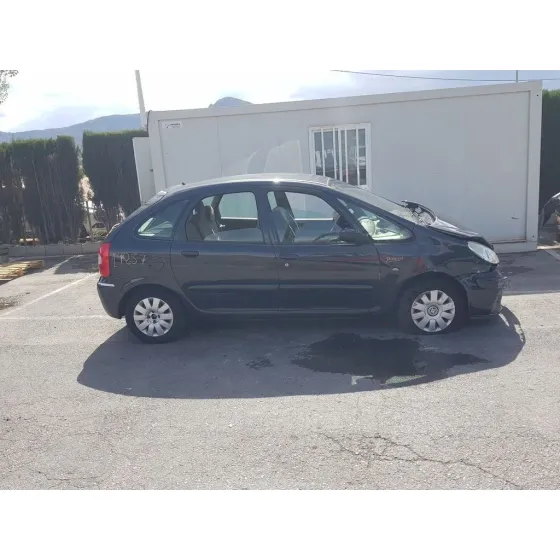 CITROEN XSARA PICASSO '2006 1.6 HDI 110 EXCLUSIVE NEGRO