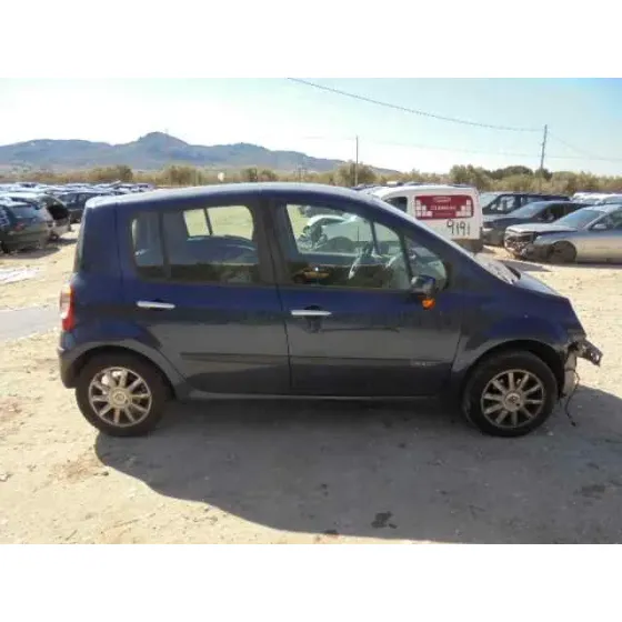 RENAULT MODUS '2004 CONFORT DYNAMIQUE AZUL