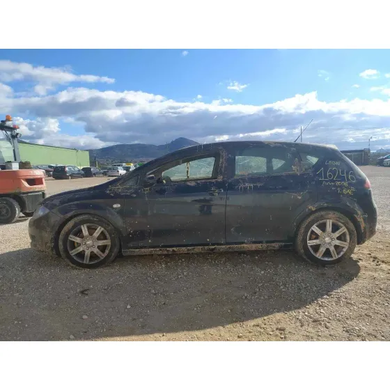 SEAT LEON (1P1) '2006 STYLANCE NEGRO