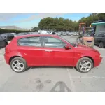 ALFA ROMEO 147 (190) '2002 2.0 T.SPARK DISTINCTIVE ROJO