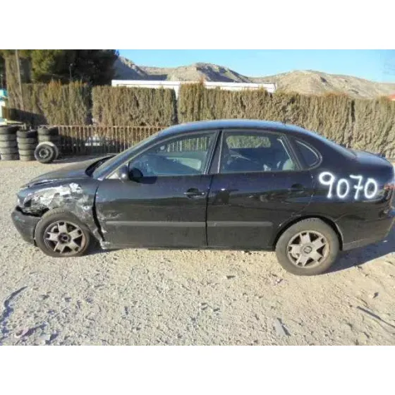 SEAT CORDOBA BERLINA (6L2) '2003 STELLA NEGRO