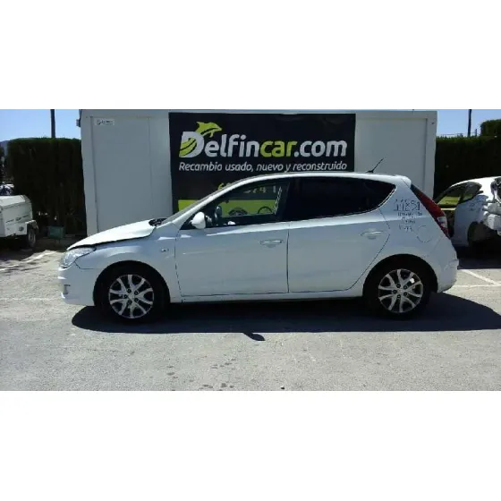 HYUNDAI I30 '2007 CLASSIC BLANCO