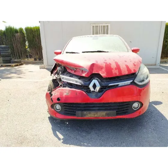 RENAULT CLIO IV '2013 LIMITED ROJO