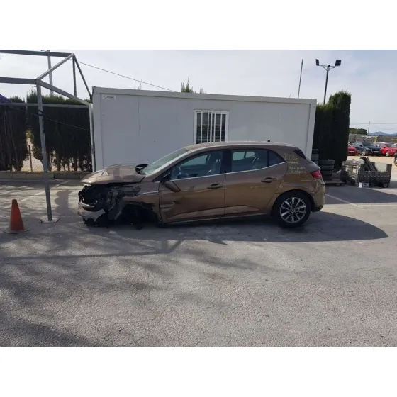 RENAULT MEGANE IV BERLINA 5P '2017 BUSINESS MARRON CLARO