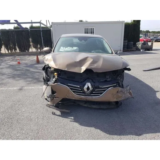 RENAULT MEGANE IV BERLINA 5P '2017 BUSINESS MARRON CLARO
