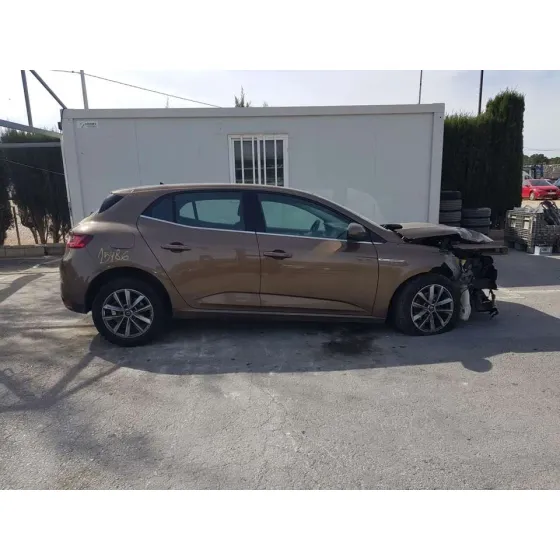 RENAULT MEGANE IV BERLINA 5P '2017 BUSINESS MARRON CLARO
