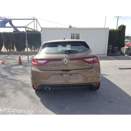 RENAULT MEGANE IV BERLINA 5P '2017 BUSINESS MARRON CLARO