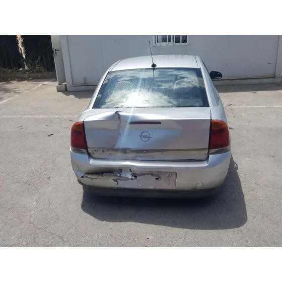 OPEL VECTRA C BERLINA '2002 COMFORT GRIS